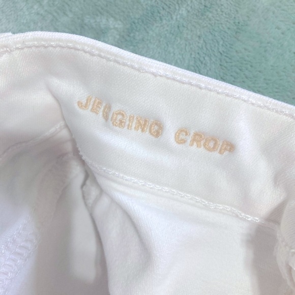 American Eagle White Jegging Crop - Picture 5 of 6